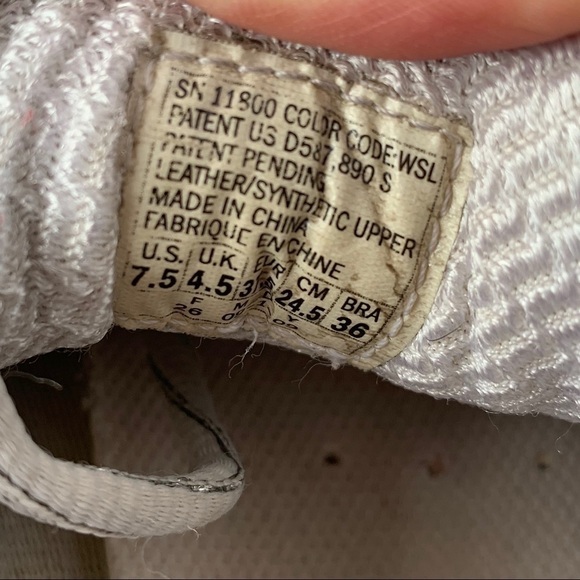 Sketchers Vintage Original Shape Up Toning Sneakers In White - Picture 9 of 9